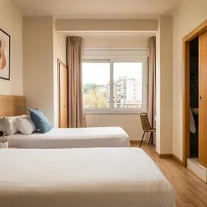 Bypillow Erba 2*, Gerona Spanje